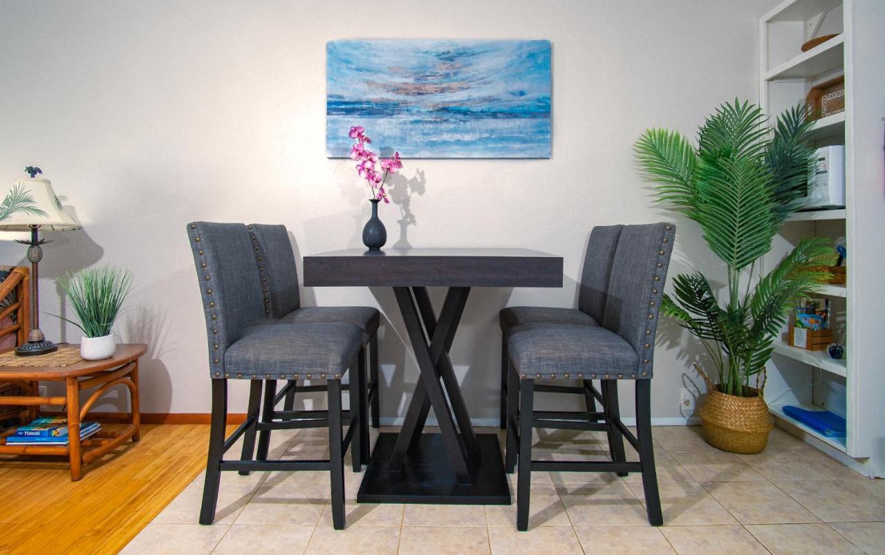 Appartement Molokai Island Retreat With Beautiful Ocean Views And Pool - Newly Remodeled! à Ualapue Extérieur photo