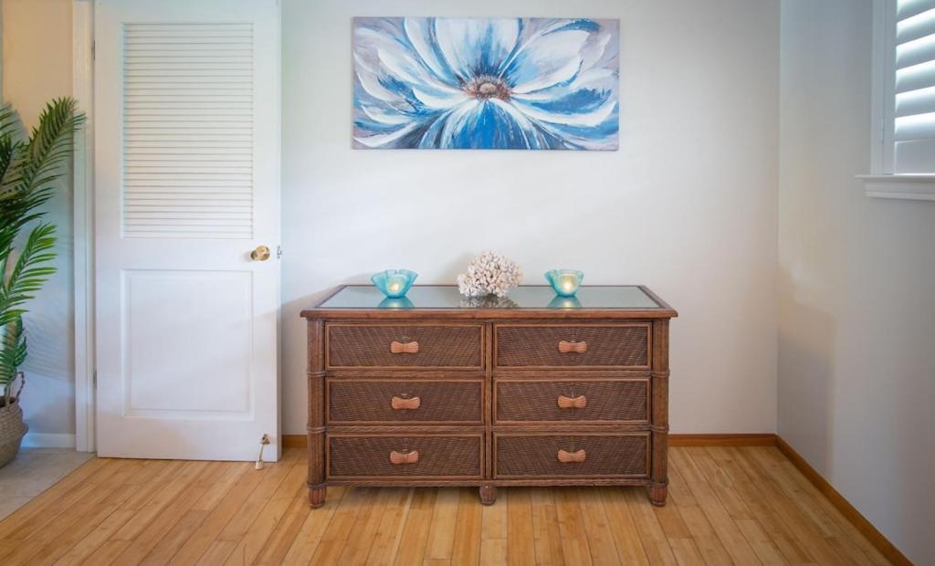 Appartement Molokai Island Retreat With Beautiful Ocean Views And Pool - Newly Remodeled! à Ualapue Extérieur photo